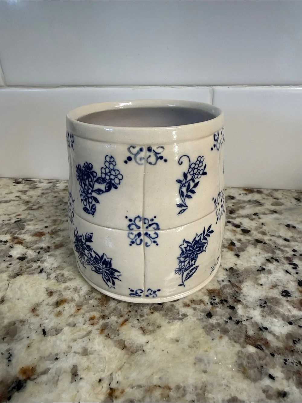 Handmade ceramic floral delft tile mug